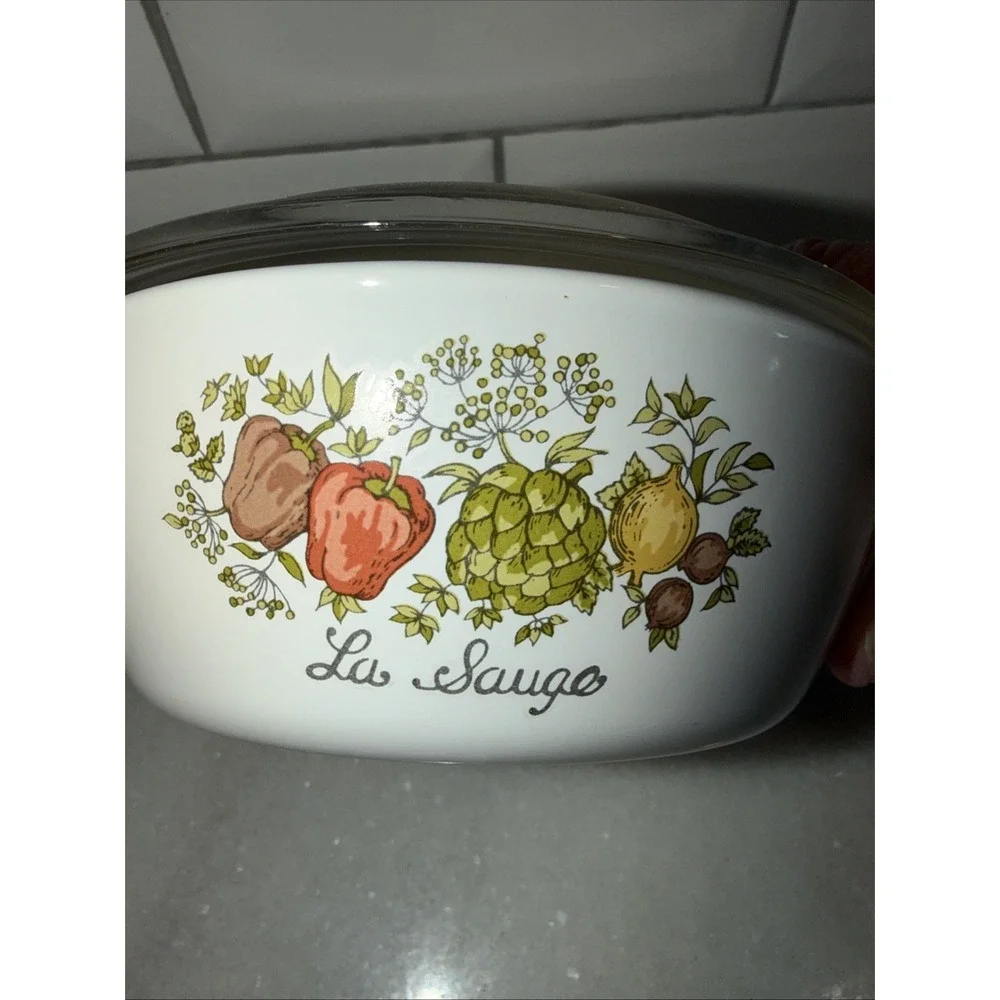Vintage CORNING WARE LA SAUGE, P-81-B SAUCE PAN W/ LID,‎ 1 PINT